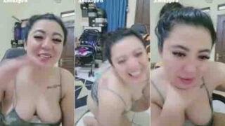 bokep tante jessy liveshow colmek dikursi